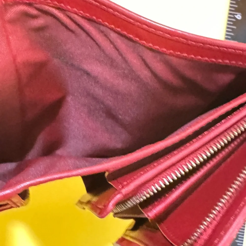 Fendi Red and Cream Monogram Wallet - Picture 5 of 13